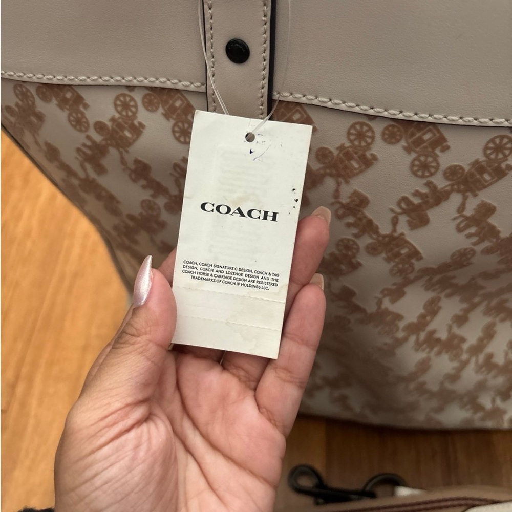 Coach Field Tote Bag 40 With Horse And Carriage Print - Picture 9 of 10